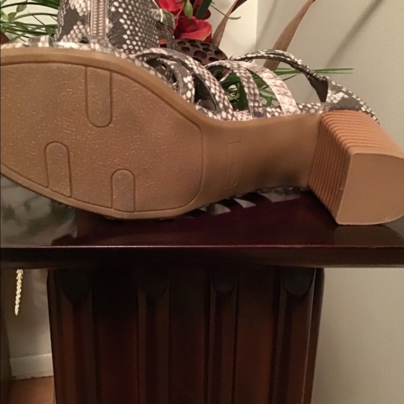 Fergalicious Snakeskin Sandals - Picture 4 of 5